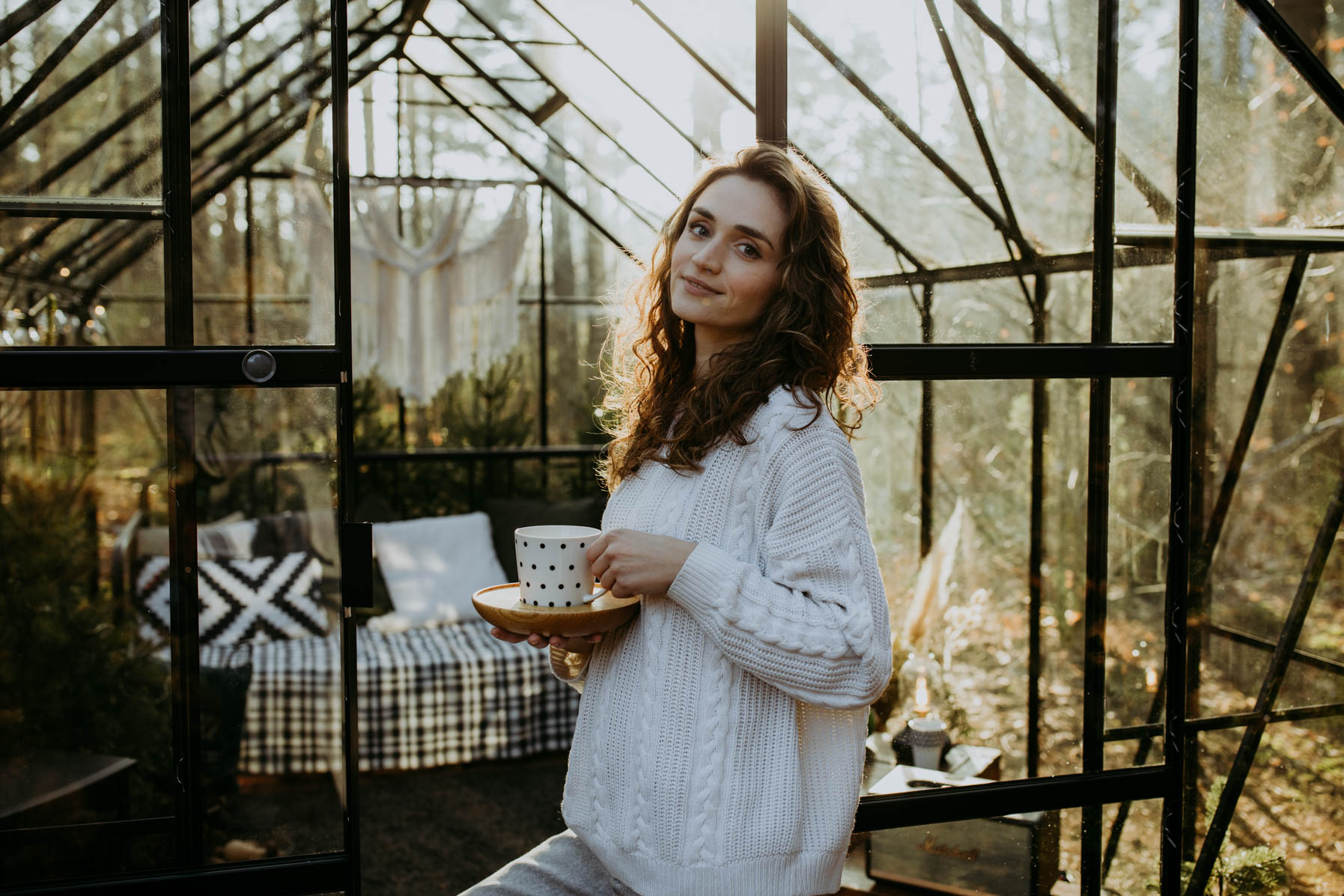 MUG HUG jako prezent dla osoby, która lubi spokojne chwile z kawą